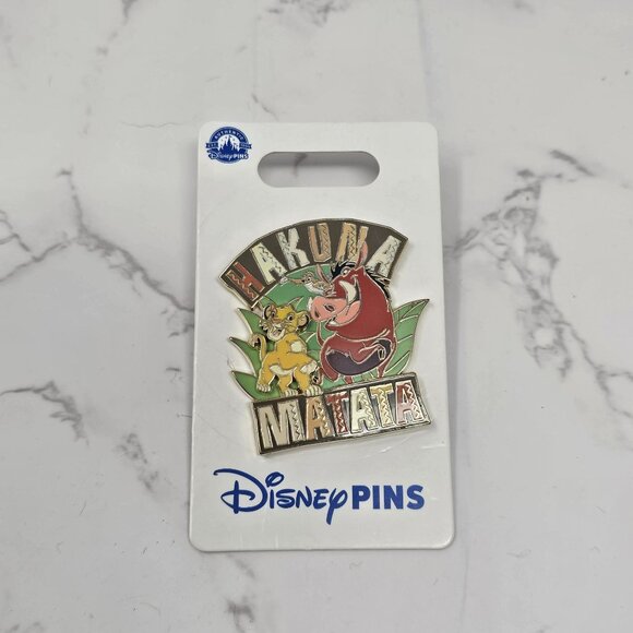 NEW 2024 Disney Parks The Lion King Simba & Pumbaa Hakuna Matata - Picture 1 of 3